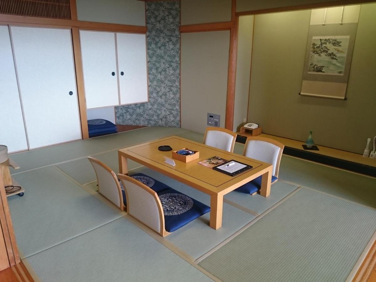 The Gran Resort Elegante Awajishima Eksteriør bilde