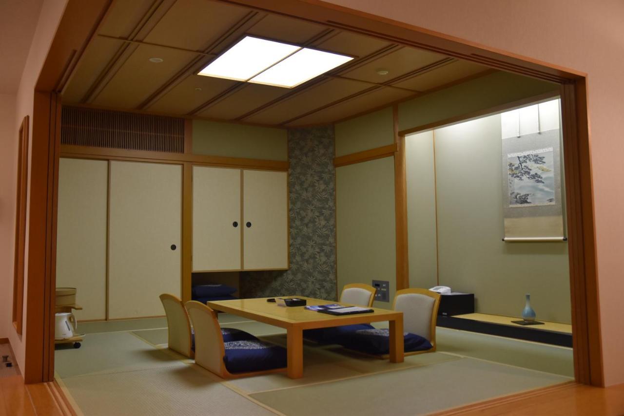 The Gran Resort Elegante Awajishima Eksteriør bilde