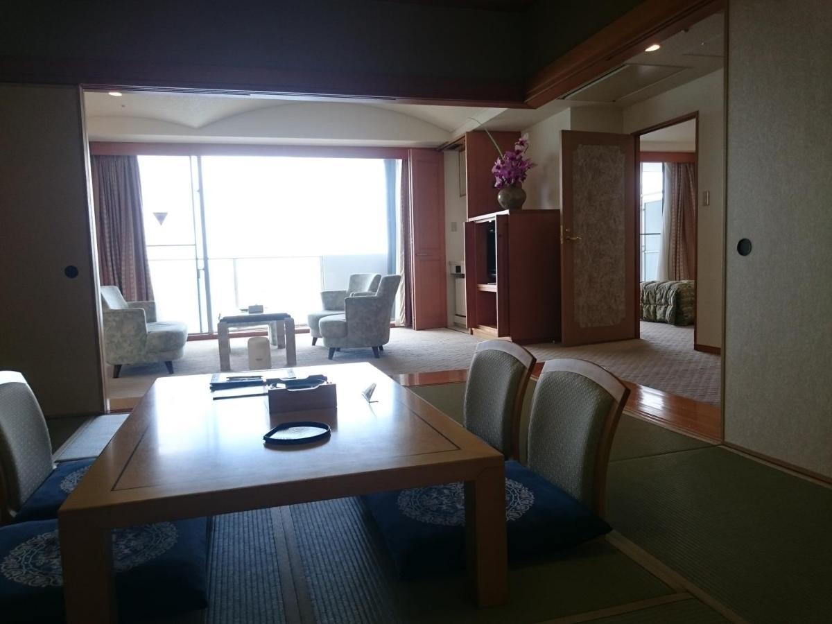 The Gran Resort Elegante Awajishima Eksteriør bilde
